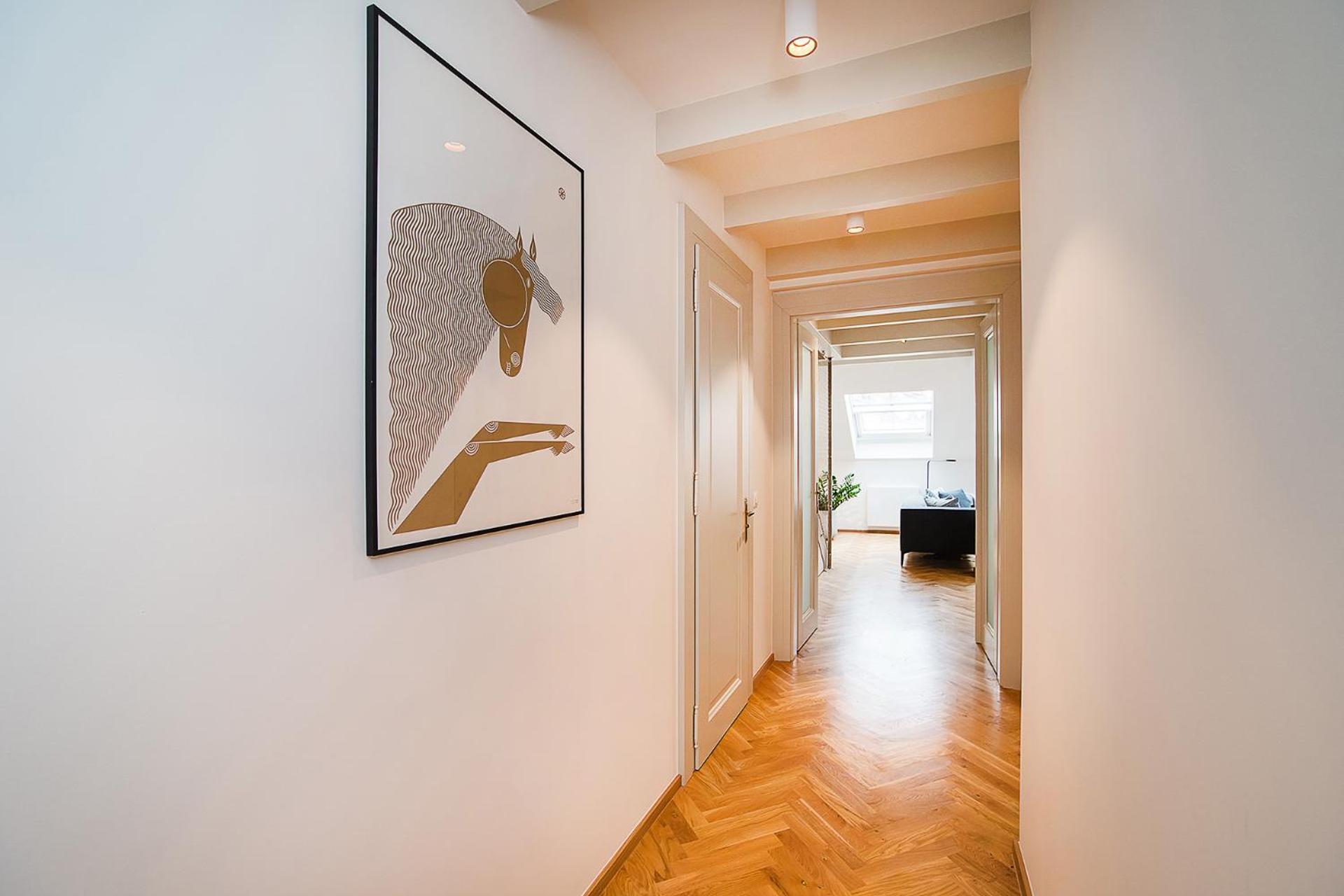 Large And Modern Apartment In The Heart Of Прага Экстерьер фото
